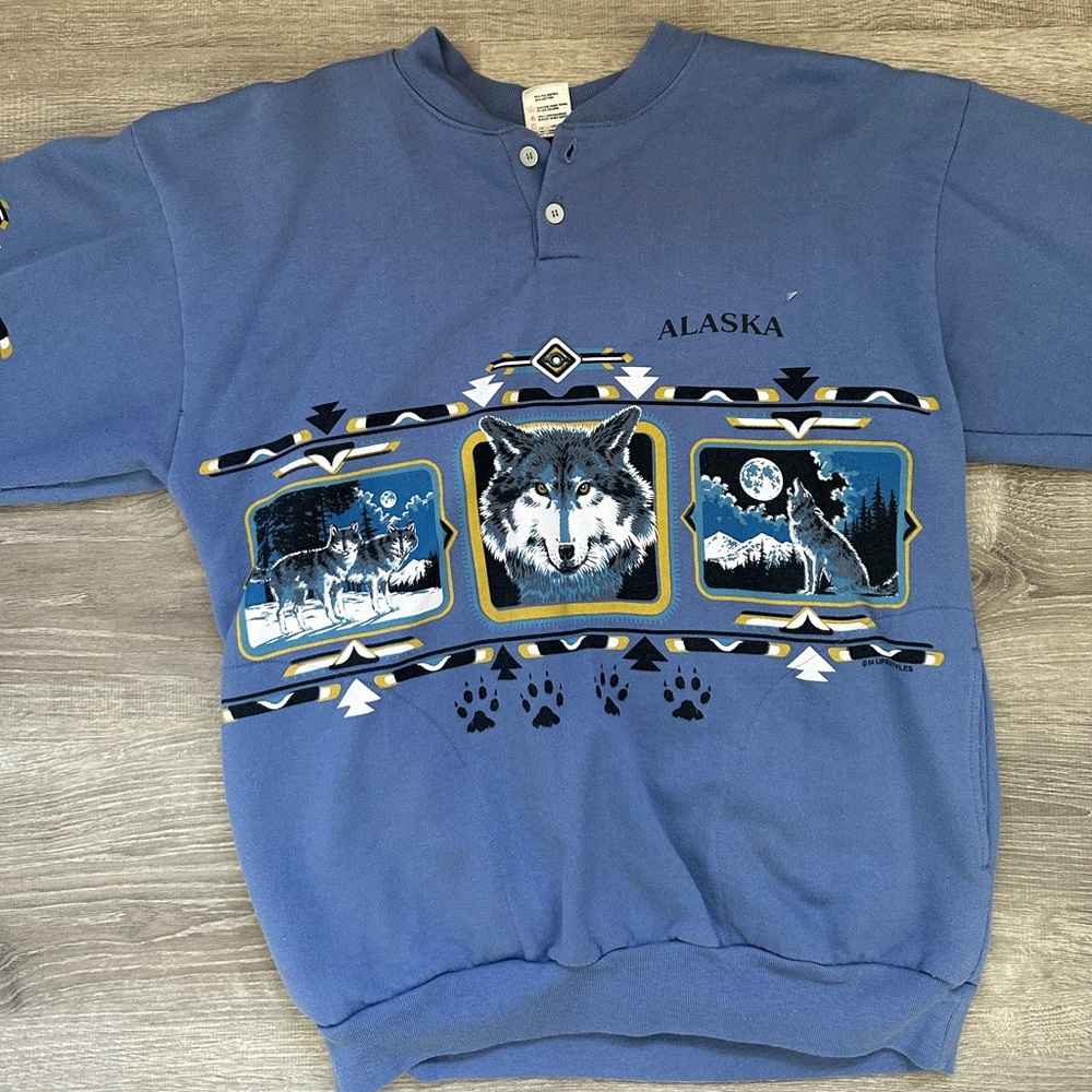 Vintage 1994 LIFESTYLES Resort Wear Alaska Pullover Sweatshirt